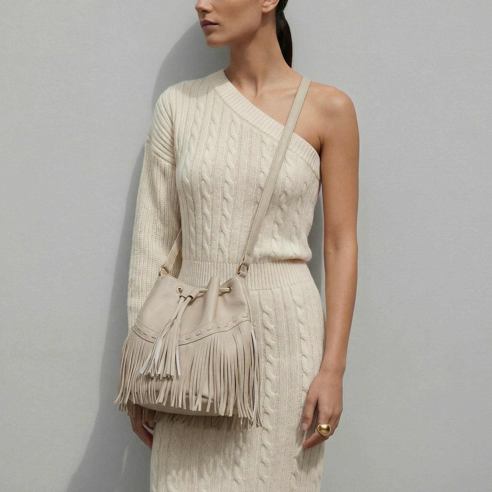 Chelmsford Bucket Bag