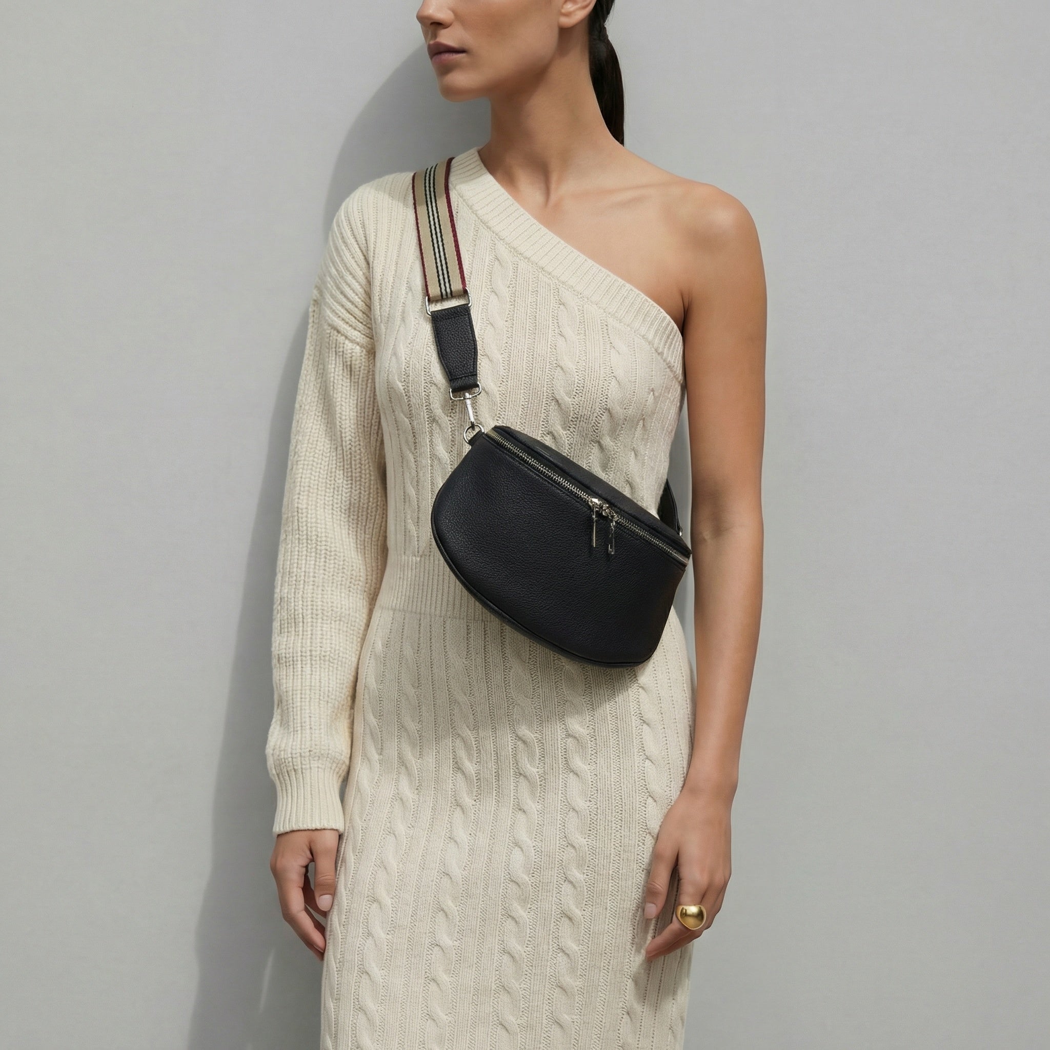 Antonia Crossbody Bag